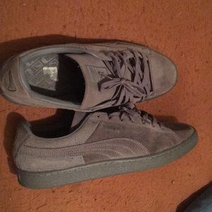Puma shoes